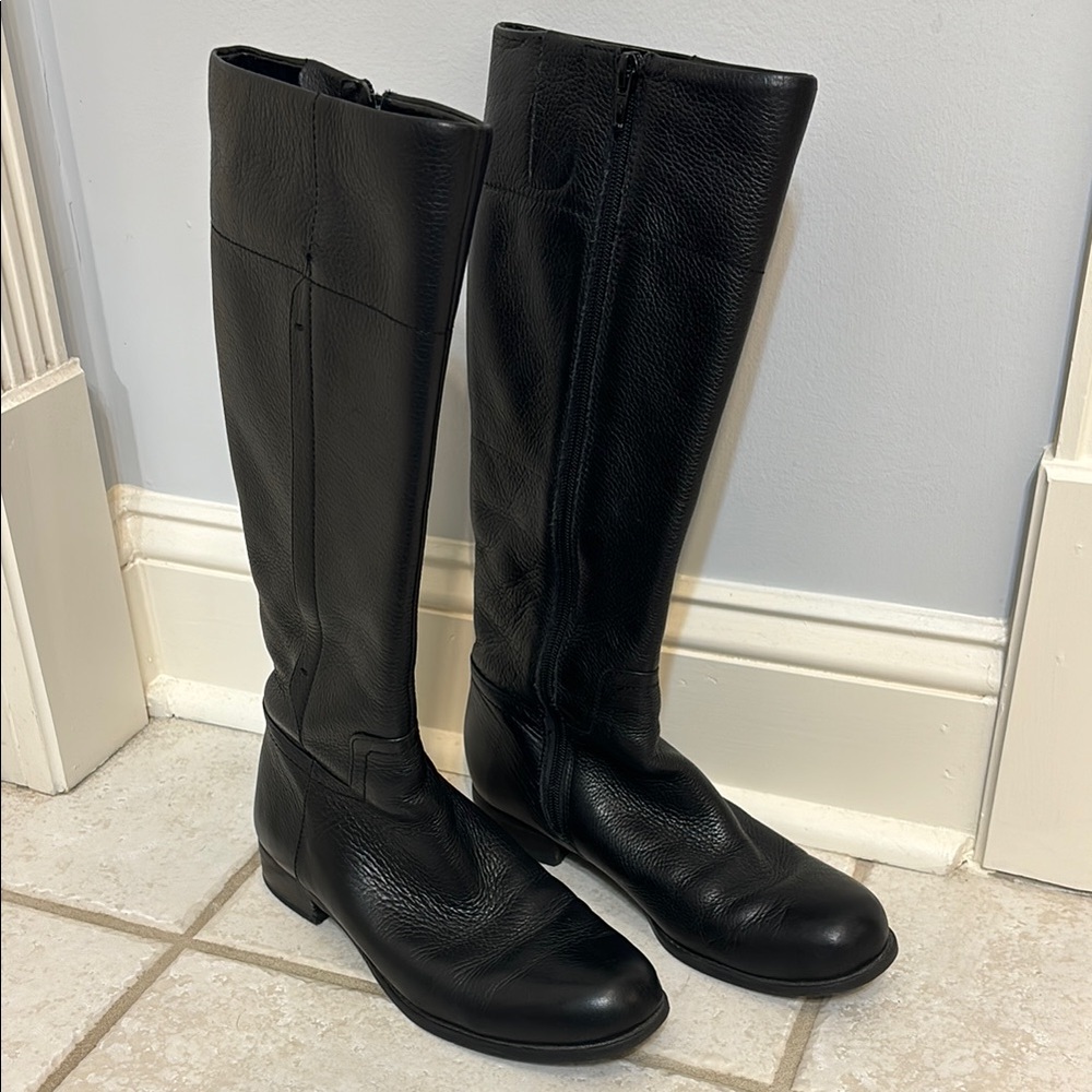 Black riding boots